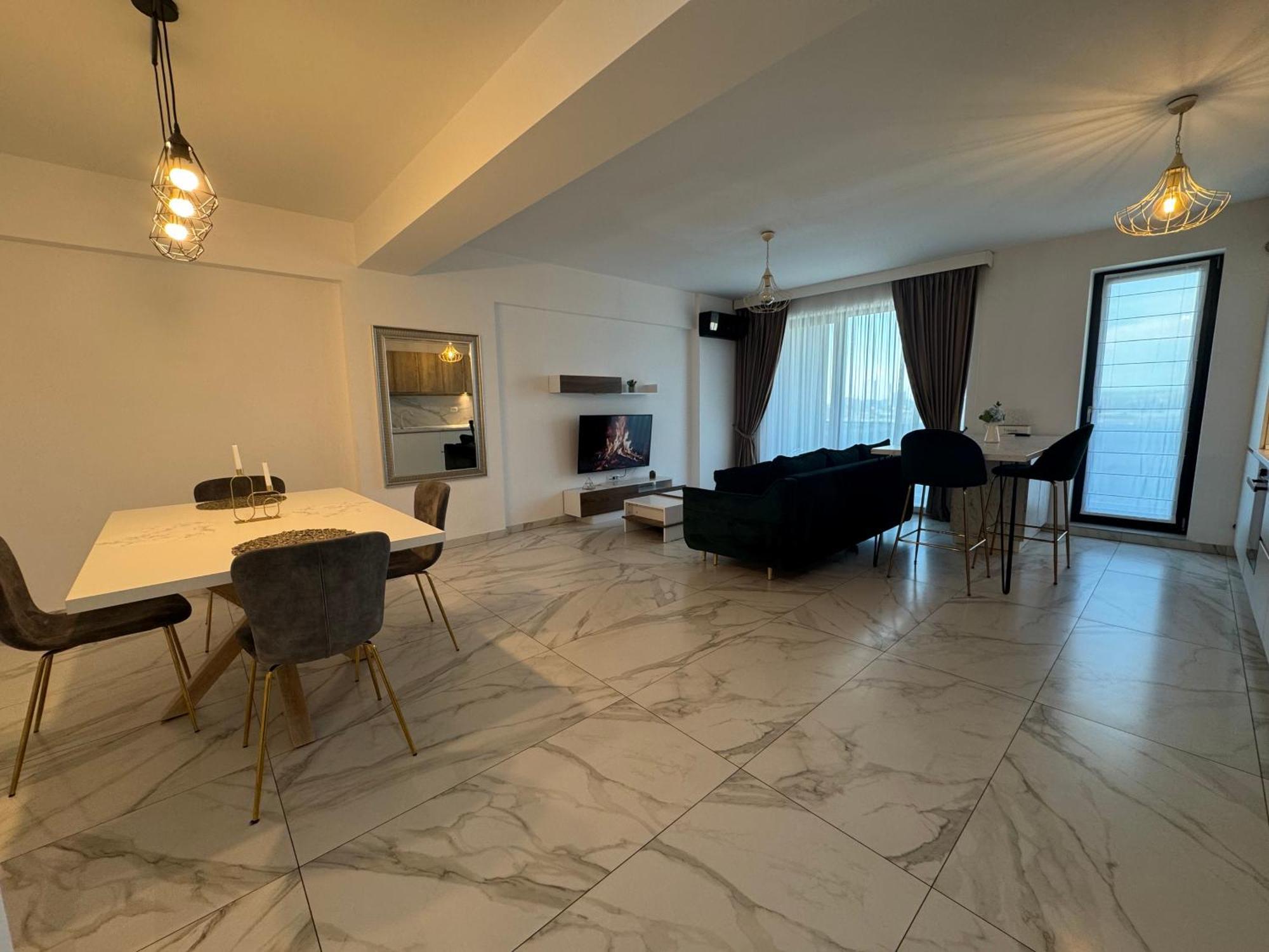 Piano Ap Apartament Craiova